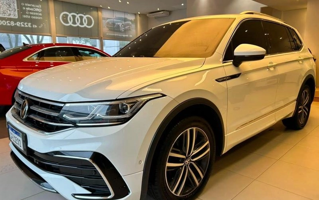 imagem-https://www.socarrao.com.br/sc-vehicle-images-prod/3346925/1788469878945-8357563_4_B_898162501e.jpeg