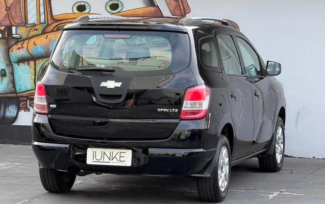 imagem-https://www.socarrao.com.br/sc-vehicle-images-prod/3346956/1787257229577-8250268_5_B_0cc1281bf1.jpeg