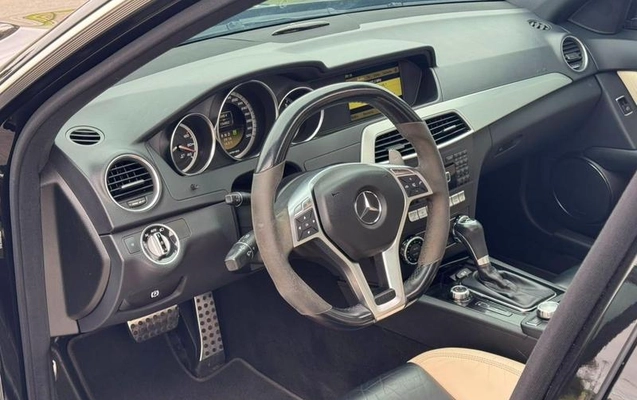imagem-https://www.socarrao.com.br/sc-vehicle-images-prod/3347064/1787933373621-8398924_9_B_c62584bdca.jpeg
