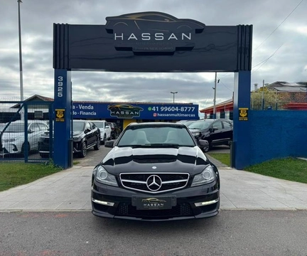 Mercedes-Benz C-63 AMG 6.2 V8 Aut. 2012 Preto — foto 1 de 3