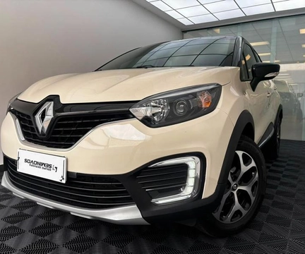 Renault Captur 2021 Bege — foto 1 de 3