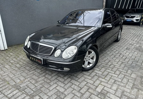 Mercedes-Benz E-320 Avantgarde 2004 Preto — foto 1 de 3
