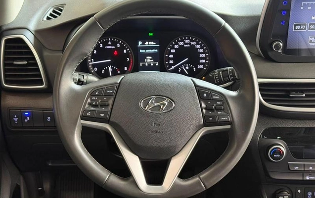 imagem-https://www.socarrao.com.br/sc-vehicle-images-prod/3347620/1788378731404-8399001_8_B_67a5f04208.jpeg