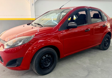 Ford Fiesta Sedan 1.0 8V Flex 4p 2012 Vermelho — foto 1 de 3