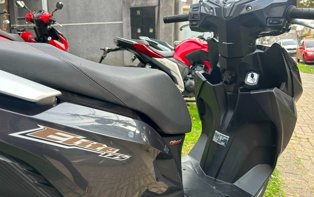 imagem-https://www.socarrao.com.br/sc-vehicle-images-prod/3347659/1787258474212-NS5qcGVn.jpeg