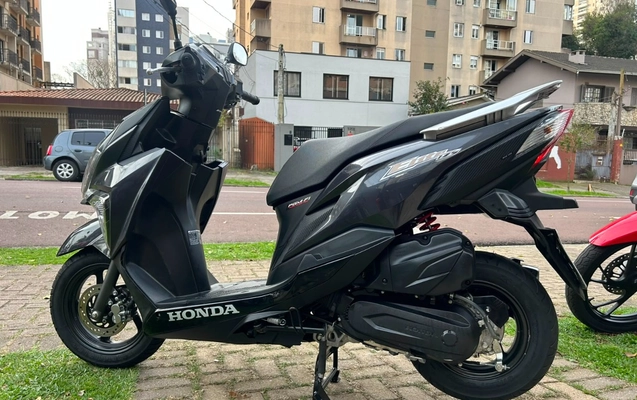 imagem-https://www.socarrao.com.br/sc-vehicle-images-prod/3347659/1787258474550-OC5qcGVn.jpeg