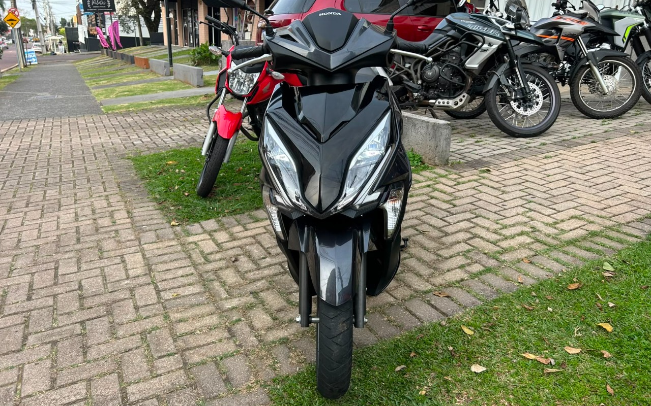 imagem-https://www.socarrao.com.br/sc-vehicle-images-prod/3347659/1787258474735-Ny5qcGVn.jpeg