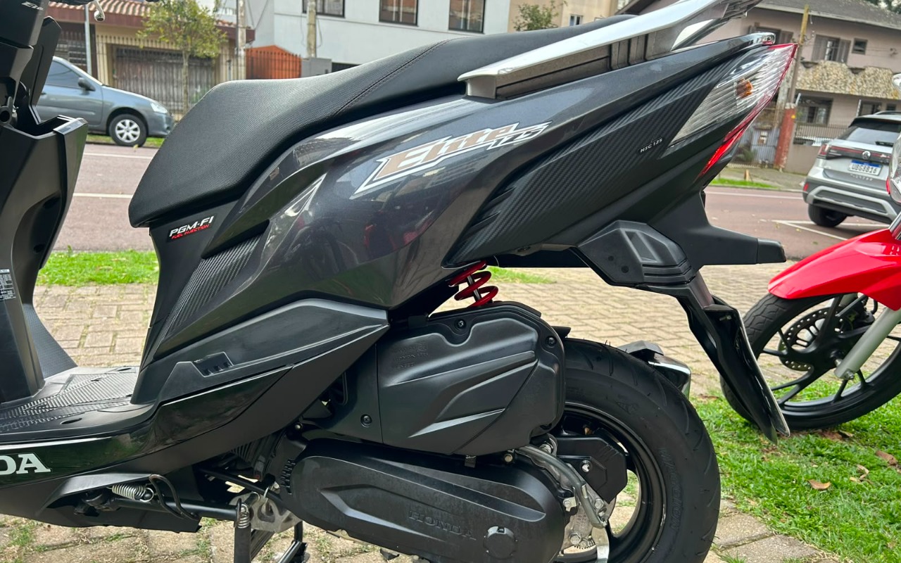 imagem-https://www.socarrao.com.br/sc-vehicle-images-prod/3347659/1787258474842-MTAuanBlZw.jpeg