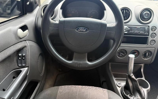 imagem-https://www.socarrao.com.br/sc-vehicle-images-prod/3347673/1788957796234-8385027_0_B_25e39020aa.jpeg