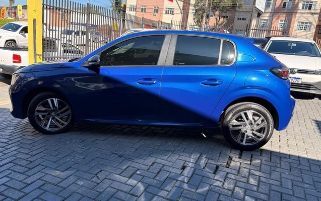 imagem-https://www.socarrao.com.br/sc-vehicle-images-prod/3347706/1789072171129-8261666_8_B_af689a5072.jpeg