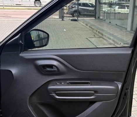imagem-https://www.socarrao.com.br/sc-vehicle-images-prod/3347763/1789582018699-8399324_14_B_dcd395f557.jpeg