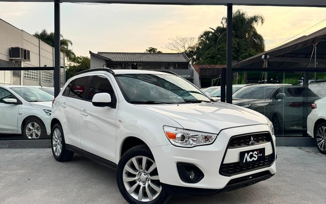 imagem-https://www.socarrao.com.br/sc-vehicle-images-prod/3347856/1787761653602-0851187616484c20a6cdac500c0f4c26_1787259983800.jpg