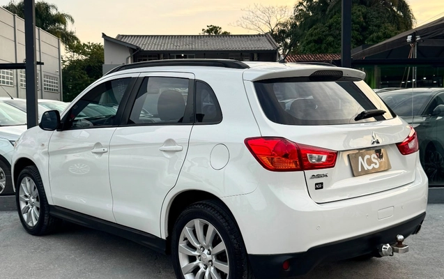 imagem-https://www.socarrao.com.br/sc-vehicle-images-prod/3347856/1787761653609-321c1c63c59347ffba20108bac87e1ad_1787259983821.jpg