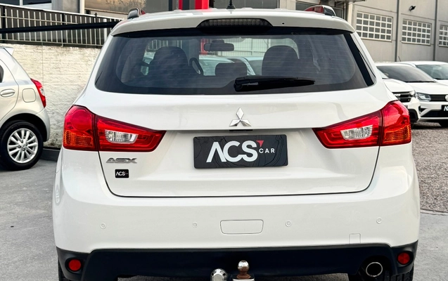 imagem-https://www.socarrao.com.br/sc-vehicle-images-prod/3347856/1787761653611-ada63067d04b4d3db1f8208c5eaba8cf_1787259983826.jpg