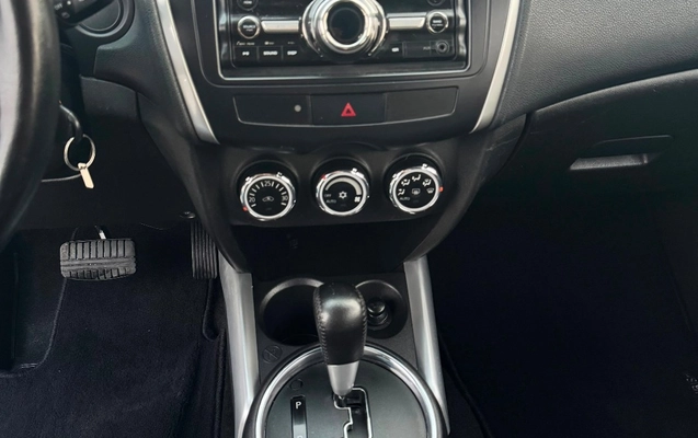 imagem-https://www.socarrao.com.br/sc-vehicle-images-prod/3347856/1787761653613-1f5406cbcc1a4c72bcb4e16935de388f_1787259983835.jpg