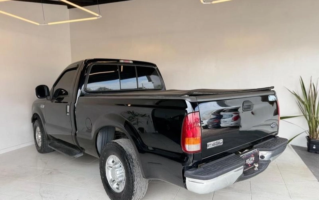 imagem-https://www.socarrao.com.br/sc-vehicle-images-prod/3347878/1787259151283-8345664_5_B_7b8ecab744.jpeg