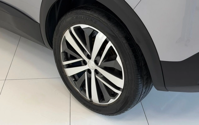 imagem-https://www.socarrao.com.br/sc-vehicle-images-prod/3347904/1788974527015-da59e3613cad42a4ba9b554ddd9749da_1787168161470.jpg