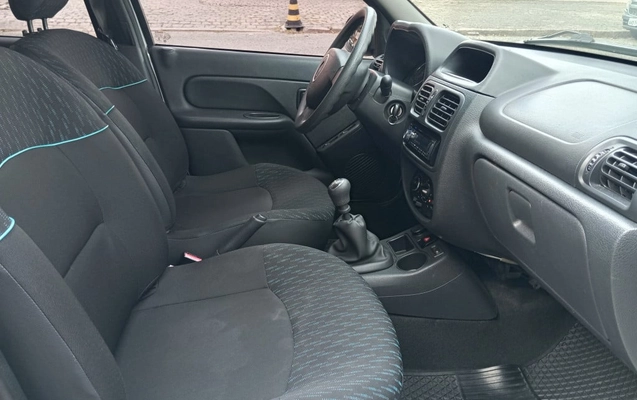 imagem-https://www.socarrao.com.br/sc-vehicle-images-prod/3347908/1787259642064-vehicle_image_1787259344_8c59844f5fe0430e0fa357635a38b46e.jpeg