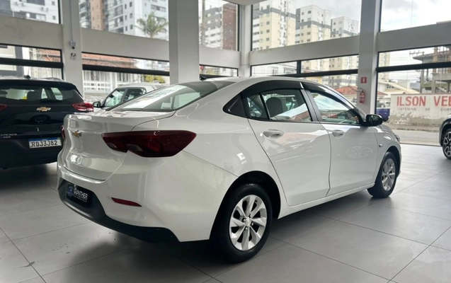 imagem-https://www.socarrao.com.br/sc-vehicle-images-prod/3348011/1789827068990-gb-2327fa5.jpeg