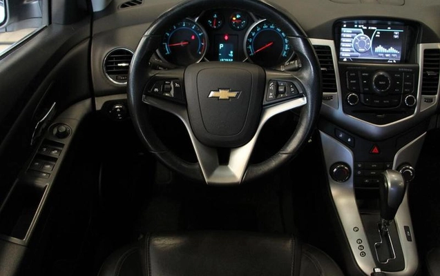 imagem-https://www.socarrao.com.br/sc-vehicle-images-prod/3348028/1787587105657-8400390_8_B_4105692d5b.jpeg