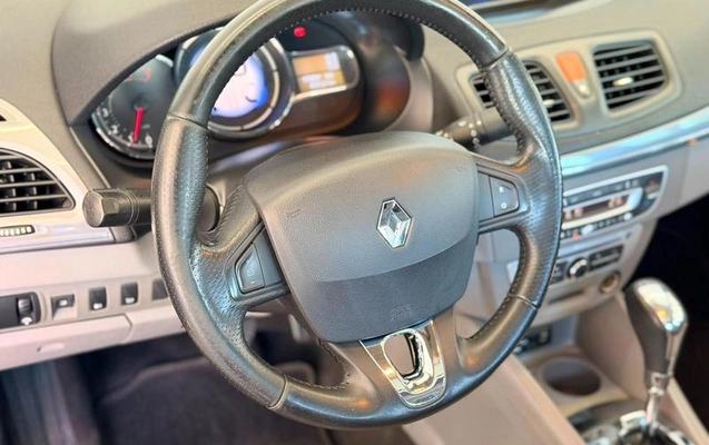 imagem-https://www.socarrao.com.br/sc-vehicle-images-prod/3348890/1789670163537-8366589_7_B_47999dbfe7.jpeg