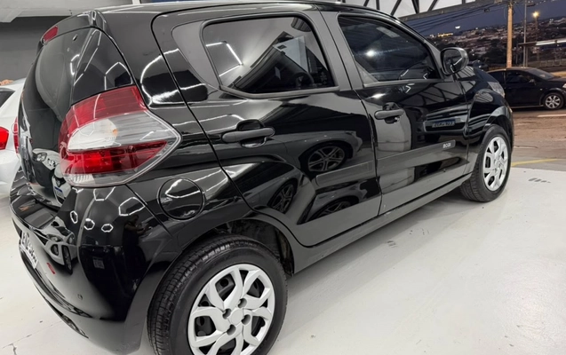 imagem-https://www.socarrao.com.br/sc-vehicle-images-prod/3348899/1787261215024-1_062616.jpg