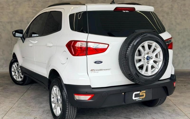 imagem-https://www.socarrao.com.br/sc-vehicle-images-prod/3348900/1789670131418-8382598_5_B_9a673201ca.jpeg