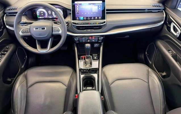imagem-https://www.socarrao.com.br/sc-vehicle-images-prod/3349019/1789225550097-8401626_10_B_af870be58e.jpeg