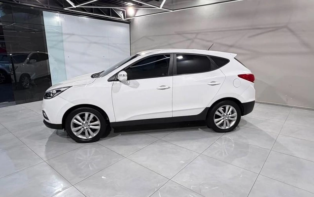 imagem-https://www.socarrao.com.br/sc-vehicle-images-prod/3349045/1792671681652-8401637_13_B_e02e903122.jpeg