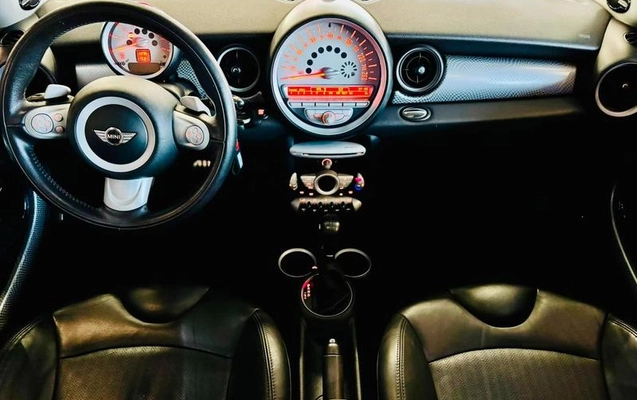 imagem-https://www.socarrao.com.br/sc-vehicle-images-prod/3349404/1789422699883-8400446_0_B_52eabad225.jpeg