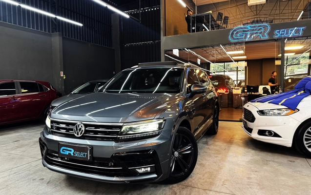 imagem-https://www.socarrao.com.br/sc-vehicle-images-prod/3349555/1787263639250-003_1b26950cf08b6ec3fbcfb11658b46edc.jpg