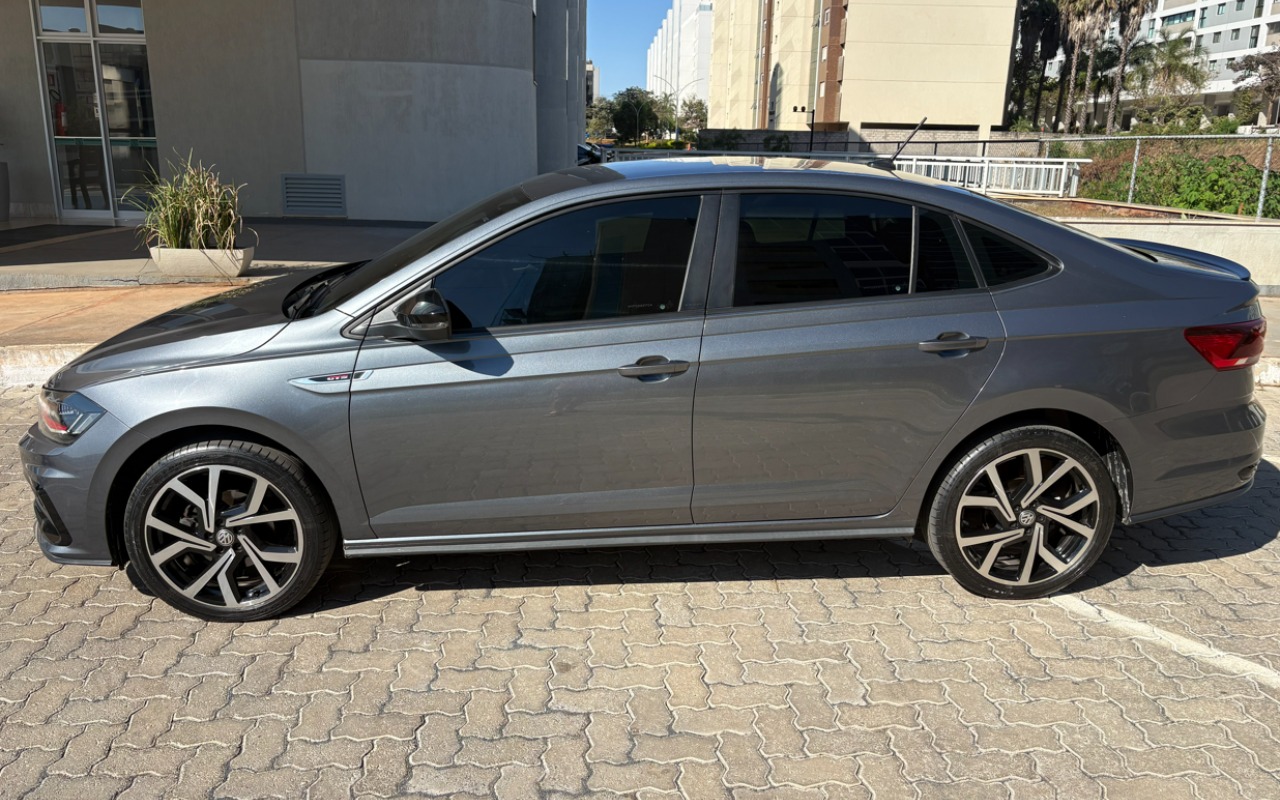 imagem-https://www.socarrao.com.br/sc-vehicle-images-prod/3350334/1787265287325-Mi5wbmc.png