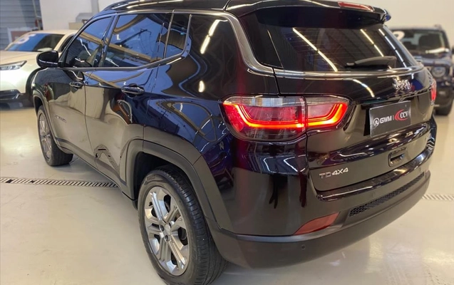 imagem-https://www.socarrao.com.br/sc-vehicle-images-prod/3352179/1787267407410-170e1976-b346-4bed-a050-5d0bff14d47820260820194151.jpeg