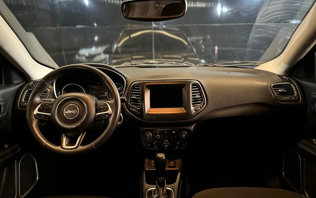 imagem-https://www.socarrao.com.br/sc-vehicle-images-prod/3352430/1787268750221-8_040755.jpg