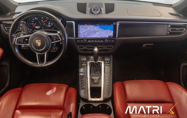 imagem-https://www.socarrao.com.br/sc-vehicle-images-prod/3353161/1787274522308-003_586079-d4060bce300bea5f069a8a236d2b51a9.jpg