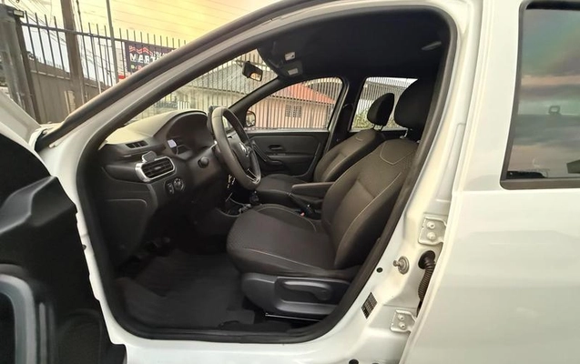 imagem-https://www.socarrao.com.br/sc-vehicle-images-prod/3353162/1789586263823-8336392_9_B_b3a567e6c6.jpeg