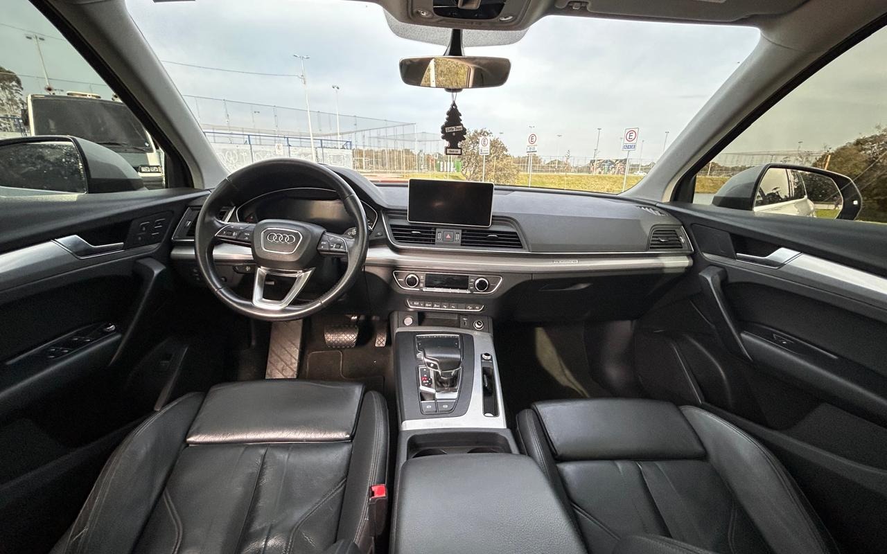 imagem-https://www.socarrao.com.br/sc-vehicle-images-prod/3353173/1787276901036-Rm90byAxOC5qcGVn.jpeg