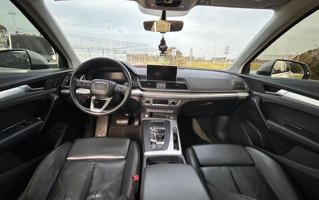 imagem-https://www.socarrao.com.br/sc-vehicle-images-prod/3353173/1787276901036-Rm90byAxOC5qcGVn.jpeg
