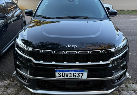 Jeep Commander 2022 Preto — foto 1 de 3