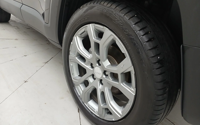 imagem-https://www.socarrao.com.br/sc-vehicle-images-prod/3356335/1787289216562-1_064006.jpg