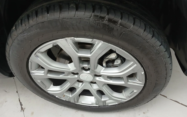 imagem-https://www.socarrao.com.br/sc-vehicle-images-prod/3356335/1787289216562-1_064007.jpg