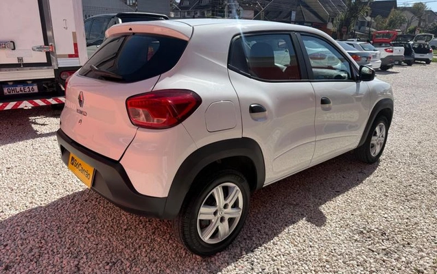imagem-https://www.socarrao.com.br/sc-vehicle-images-prod/3361900/1787312917646-8400209_5_B_1aa2a91344.jpeg