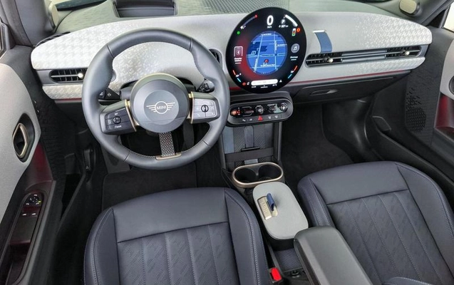 imagem-https://www.socarrao.com.br/sc-vehicle-images-prod/3361957/1787747615318-8400950_11_B_db3de23db0.jpeg