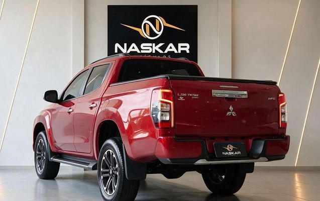 imagem-https://www.socarrao.com.br/sc-vehicle-images-prod/3361959/1792416970396-8399833_1_B_13ff0fff15.jpeg