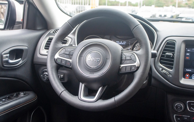 imagem-https://www.socarrao.com.br/sc-vehicle-images-prod/3361965/1789062596932-b46ba7781603488ea66e4467f00bf157_1787947517785.jpg