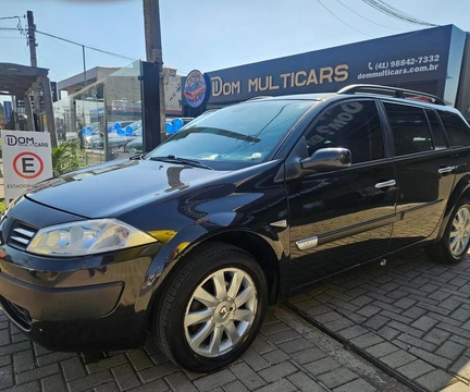 Renault Megane 2013 Preto — foto 1 de 3