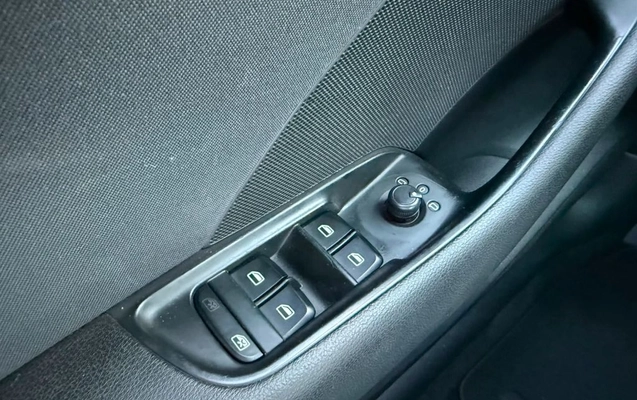 imagem-https://www.socarrao.com.br/sc-vehicle-images-prod/3361971/1788982096044-gb-4c38622.jpeg