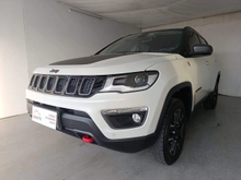 imagem de TRAILHAWK 2.0 4x4 Dies. 16V Aut.