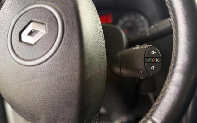 imagem-https://www.socarrao.com.br/sc-vehicle-images-prod/3362296/1789151331898-8401970_8_B_32612ce2c3.jpeg