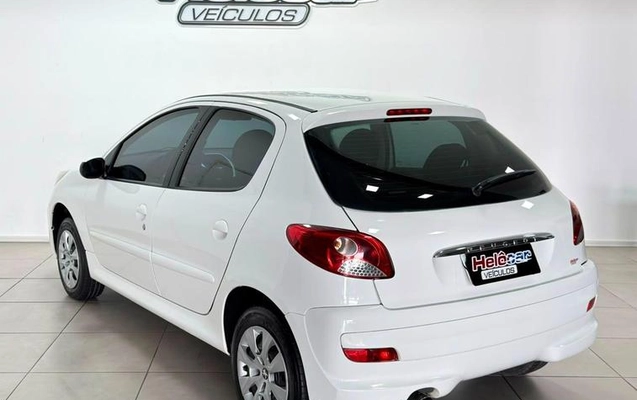 imagem-https://www.socarrao.com.br/sc-vehicle-images-prod/3362564/1788360618389-8368548_0_B_4ffcce0221.jpeg